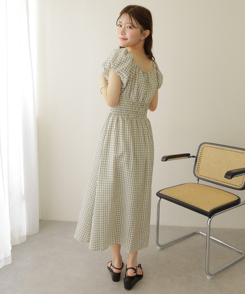 LAULEN(ローレン)の「check shirring puff sleeves dress /チェック柄 ウエスト シャーリング パフスリーブ ロング ワンピース(ワンピース・レディース・アイボリー/ブラック・FREE)」の6枚目の写真