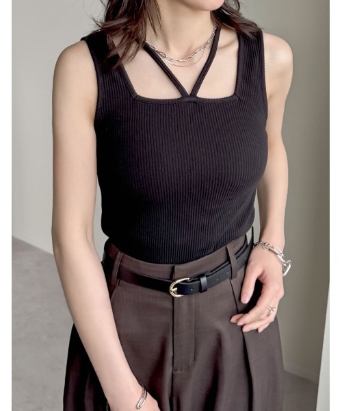 ブラ紐隠し]前後2WAYテレコリブスクエアホルターネックタンクトップ