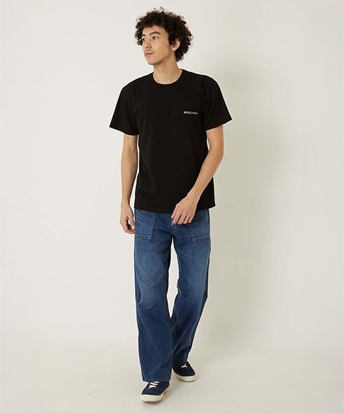 BLUE BLUE(ブルーブルー)の「SQUARE YOUR HAT Tシャツ(Tシャツ/カットソー・メンズ・ホワイト/ブラック・SMALL/LARGE/X-LARGE/MEDIUM)」の10枚目の写真