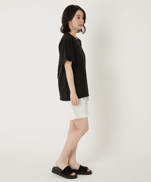 BLUE BLUE（ブルーブルー）の「SQUARE YOUR HAT Tシャツ（Tシャツ/カットソー・メンズ・ホワイト/ブラック・SMALL/LARGE/X-LARGE/MEDIUM）」の15枚目の写真