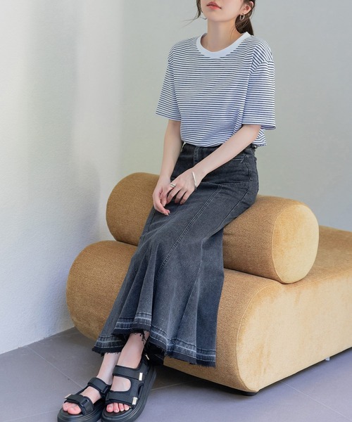 DAY CLOSET（デイ クローゼット）の「レディース 半袖ボーダー柄クルーネックTシャツ（Tシャツ/カットソー・レディース・ホワイト×ブラック/ホワイト×グレー/ブラック×ホワイト・M/L）」の9枚目の写真