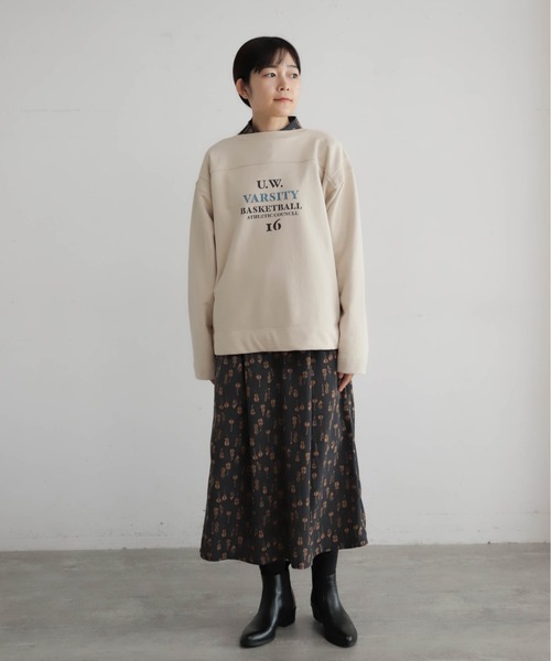 Blanc Bleu Minuit（ブランブルーミニュイ）の「バイオ加工裏毛　ワイドP/O（Tシャツ/カットソー・レディース・ベージュ/カーキ・FREE）」の11枚目の写真