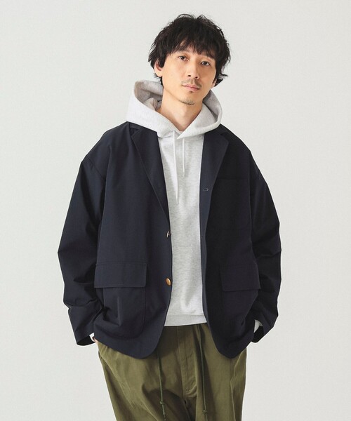 BEAMS(ビームス)の「【撥水】ワイドフィット テック ブレザー(テーラードジャケット・メンズ・ブラック/ネイビー・S/M/L/XL)」の1枚目の写真