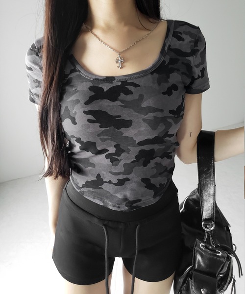 me+em select(ミームセレクト)の「【 2color 】ヴィンテージカモフラスクエアネックショートTシャツ / vintage camouflage square neck short T-shirt(Tシャツ/カットソー・レディース・グレー/カーキ・FREE)」の20枚目の写真
