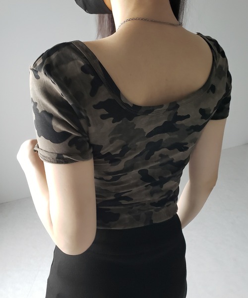 me+em select(ミームセレクト)の「【 2color 】ヴィンテージカモフラスクエアネックショートTシャツ / vintage camouflage square neck short T-shirt(Tシャツ/カットソー・レディース・グレー/カーキ・FREE)」の10枚目の写真