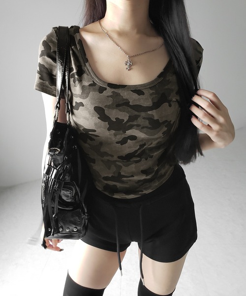 me+em select(ミームセレクト)の「【 2color 】ヴィンテージカモフラスクエアネックショートTシャツ / vintage camouflage square neck short T-shirt(Tシャツ/カットソー・レディース・グレー/カーキ・FREE)」の12枚目の写真
