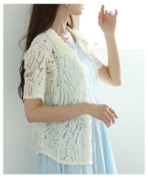 Sawa a la mode(サワアラモード)の「チュールリボンレースシャツ(シャツ/ブラウス・レディース・アイボリー/ブラック・FREE)」の6枚目の写真