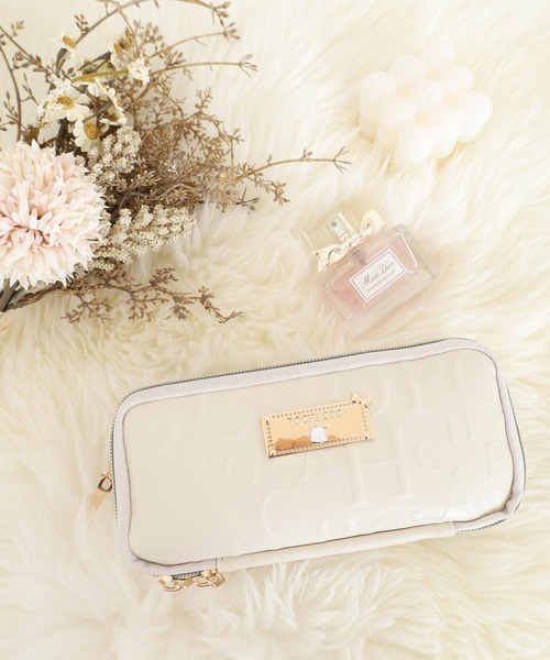 セール】ｻﾝﾘｵ合皮英字ｴﾝﾎﾞｽ多機能ﾎﾟｰﾁ（ポーチ）｜sanrio（サンリオ