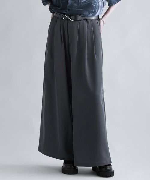 SOCCE(ソーシー)の「ワイドドレープ袴スラックス(スラックス・メンズ・チャコール/ブラック・S/M/L/XL)」の17枚目の写真