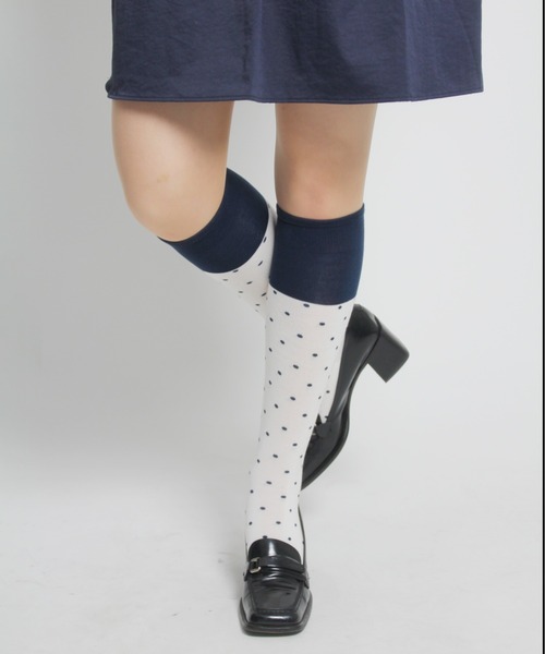 IMARI（イマリ）の「【 IMARI / イマリ 】 ドット バイカラー ハイソックス #（ソックス/靴下・レディース・ホワイト/ブラウン/ピンク/ブラック/グレー・FREE）」の15枚目の写真