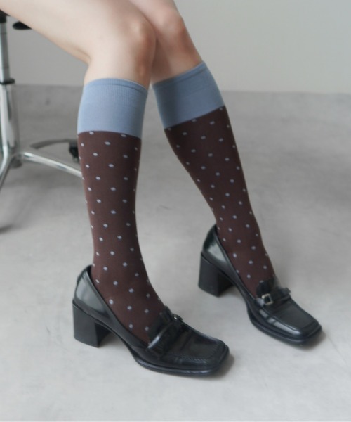 IMARI（イマリ）の「【 IMARI / イマリ 】 ドット バイカラー ハイソックス #（ソックス/靴下・レディース・ホワイト/ブラウン/ピンク/ブラック/グレー・FREE）」の22枚目の写真