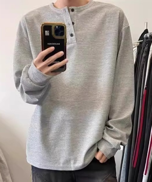 link lot(リンクロット)の「ビッグシルエットワッフル無地ヘンリーネックロンT(Tシャツ/カットソー・メンズ・ブラック/ホワイト/グレー・M/L)」の8枚目の写真