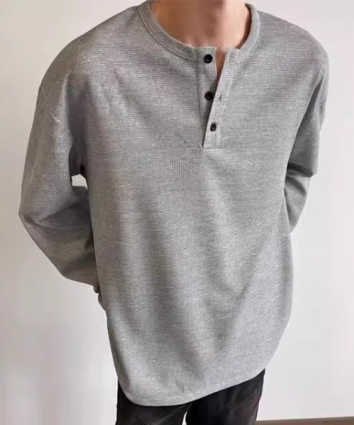 link lot(リンクロット)の「ビッグシルエットワッフル無地ヘンリーネックロンT(Tシャツ/カットソー・メンズ・ブラック/ホワイト/グレー・M/L)」の11枚目の写真