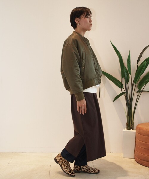 J.PRESS YORK STREET（ジェイプレスヨークストリート）の「【WOMEN】ショート MA-1（ブルゾン・レディース・カーキ系/ブラック系・F）」の15枚目の写真
