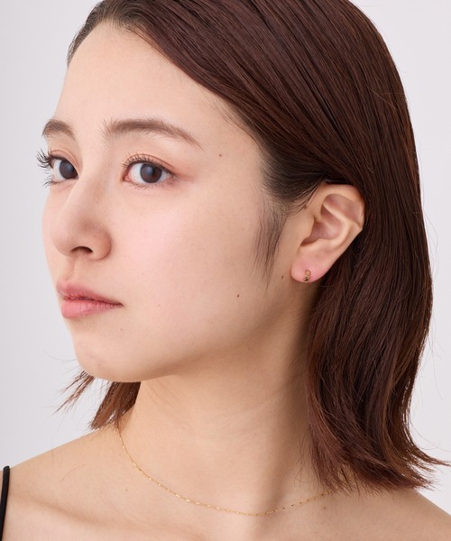 CALIN STANDARD(カリンスタンダード)の「◆金属アレルギー対応◆◆made in japan◆【純金厚メッキ】スクエア 極小ミニマルカーブピアス(ピアス(両耳用)・レディース・ゴールド/ピンクゴールド/シルバー・FREE)」の14枚目の写真