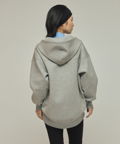 AMERICANA（アメリカーナ）の「Americana × Firsthand/アメリカーナ 別注 ダンボール ZIPフーディ / ワンポイント刺繍 ジップフーディ（パーカー・レディース・グレー/オフホワイト・FREE）」の6枚目の写真