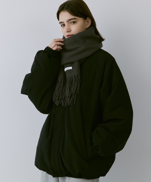 flaner（フラネ）の「Natural fringe muffler / ナチュラルフリンジマフラー（マフラー・レディース・オレンジ/ベージュ/ブルー/ナチュラル/チャコールグレー/グレー・FREE）」の17枚目の写真