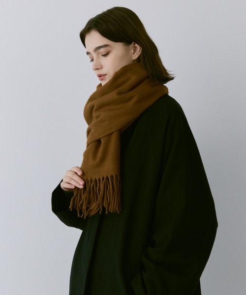 Natural fringe muffler / ナチュラルフリンジマフラー（マフラー