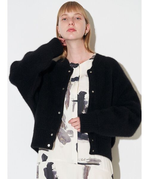 ELENDEEK ラクーンダブルフェイスブルゾン ELENDEEK（エレンディーク）の「ラクーンダブルフェイスブルゾン