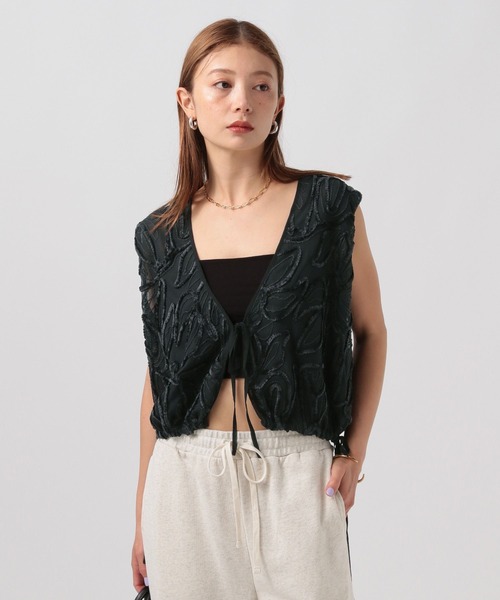 BAYFLOW（ベイフロー）の「[秋口まで着られる]モールレースベスト（ベスト・レディース・ブラック/ブラウン/ホワイト・FREE）」の17枚目の写真