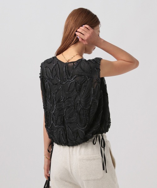 BAYFLOW（ベイフロー）の「[秋口まで着られる]モールレースベスト（ベスト・レディース・ブラック/ブラウン/ホワイト・FREE）」の19枚目の写真