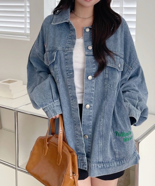 A.D.C.L.（エーディーシーエル）の「ランダム刺繍ワッペン付き オーバーサイズ ビックシルエット デニムジャケット（Gジャン）（デニムジャケット・レディース・ネイビー/ブルー・M/L）」の4枚目の写真