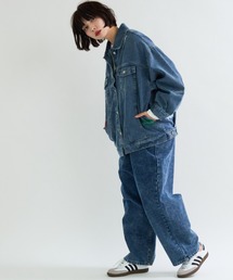 A.D.C.L.（エーディーシーエル）の「ランダム刺繍ワッペン付き オーバーサイズ ビックシルエット デニムジャケット（Gジャン）（デニムジャケット）」