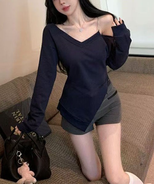 gossip！ロサンゼルス（ゴシップロサンゼルス）の「チェーンストラップ オフショルVネックトップス（Tシャツ/カットソー・レディース・ネイビー・S/M）」の7枚目の写真