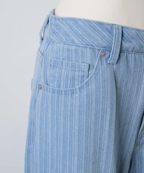thinkto(シンクト)の「【thinkto】ストライプストレートデニムパンツ(デニムパンツ・レディース・インディゴブルー/ライトブルー・1/0)」の14枚目の写真