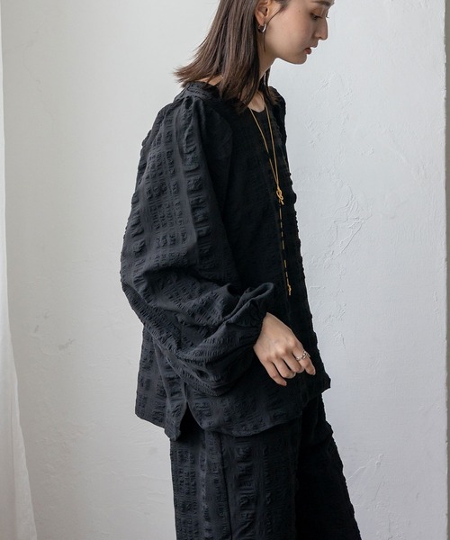 No Rule No Line（ノール－ルノーライン）の「ボリュームスリーブブラウス セレモニー オケージョン 結婚式 セットアップ対応 カセットスタイル対応(別売り)（Tシャツ/カットソー・レディース・ブラック/ホワイト・FREE）」の11枚目の写真