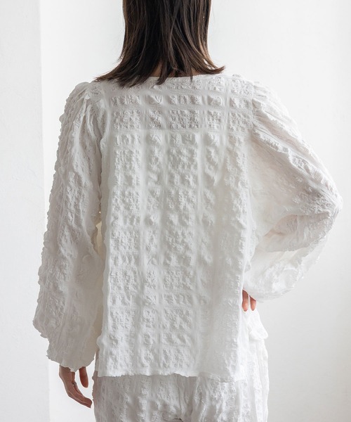 No Rule No Line（ノール－ルノーライン）の「ボリュームスリーブブラウス セレモニー オケージョン 結婚式 セットアップ対応 カセットスタイル対応(別売り)（Tシャツ/カットソー・レディース・ブラック/ホワイト・FREE）」の21枚目の写真