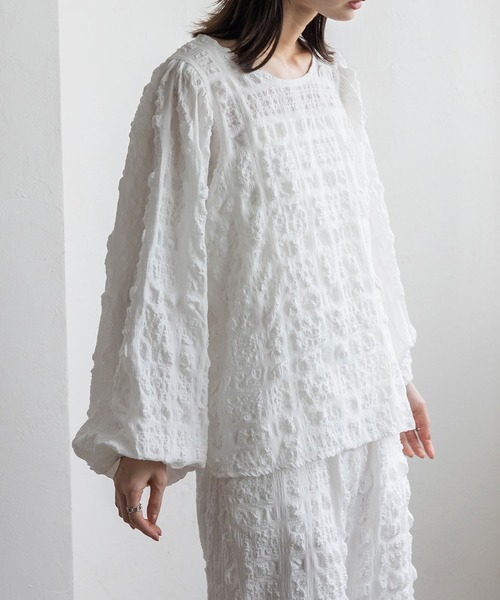 No Rule No Line（ノール－ルノーライン）の「ボリュームスリーブブラウス セレモニー オケージョン 結婚式 セットアップ対応 カセットスタイル対応(別売り)（Tシャツ/カットソー・レディース・ブラック/ホワイト・FREE）」の22枚目の写真