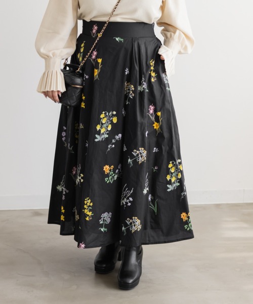 CLETTE(クレット)の「CLETTEオリジナル花柄ロングスカート(スカート・レディース・ブラック/アイボリー・4L/3L/LL)」の10枚目の写真