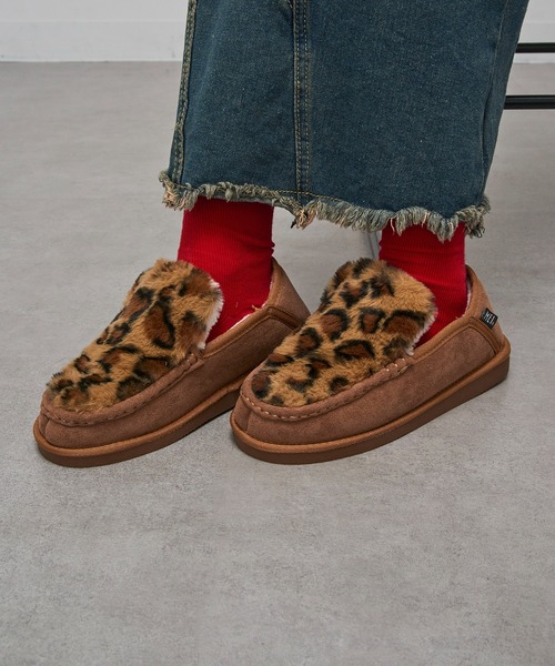 MEI（メイ）の「【MEI】FUR MOCCASIN / ファーモカシン（モカシン/デッキシューズ・レディース・キャメル/マルチ/ブラック・L/M）」の5枚目の写真