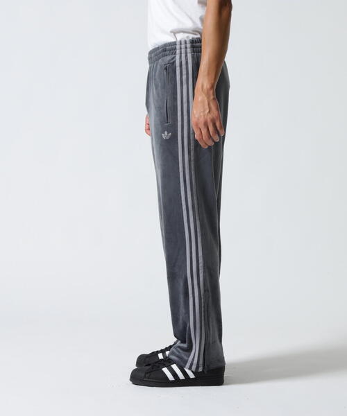 adidas(アディダス)VELOUR TRACK PANTFB TP ベロア トラックパンツ