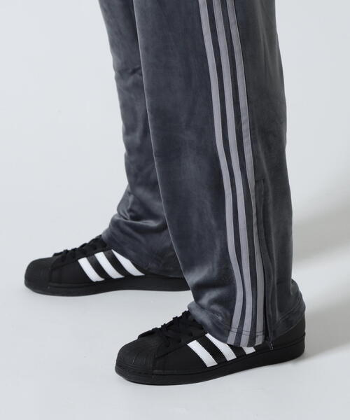 adidas(アディダス)VELOUR TRACK PANTFB TP ベロア トラックパンツ