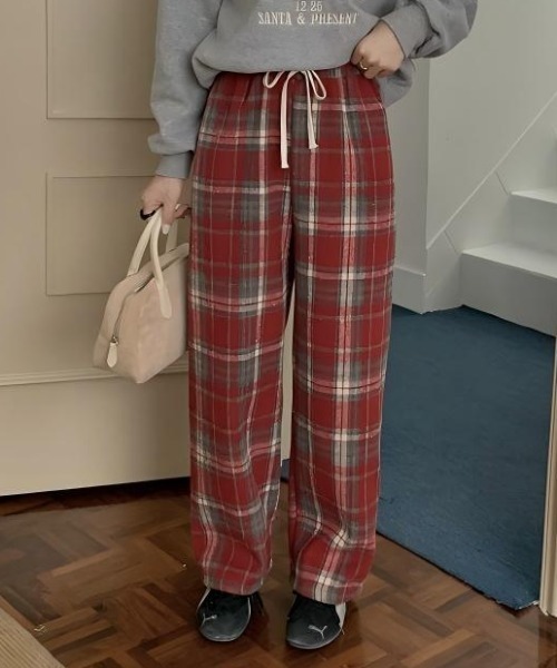FAVORITO（ファヴォリート）の「チェック柄裏起毛パンツ（その他パンツ・レディース・レッド/ネイビー・F）」の15枚目の写真