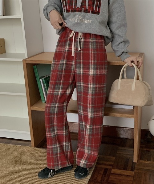FAVORITO（ファヴォリート）の「チェック柄裏起毛パンツ（その他パンツ・レディース・レッド/ネイビー・F）」の8枚目の写真