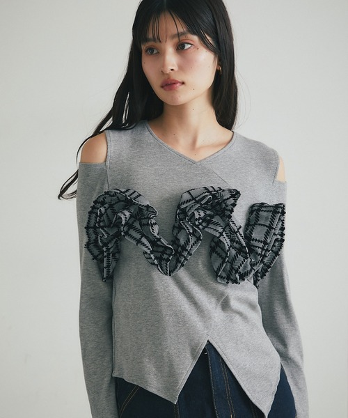 &. NOSTALGIA(アンドドットノスタルジア)の「アシメフリルカットソー(Tシャツ/カットソー・レディース・グレー/ブラック・M)」の18枚目の写真
