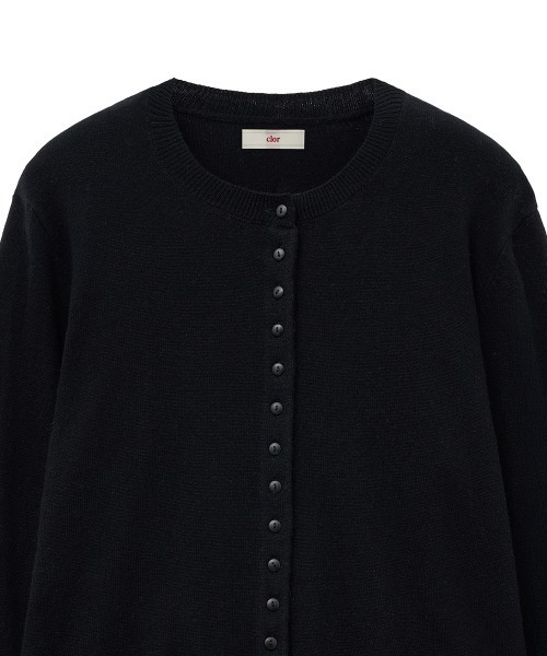 ROCKFISH WEATHERWEAR(ロックフィッシュウェザーウェア)の「CLASSIC WOOL CARDIGAN(カーディガン/ボレロ・レディース・グレー/ブラック/ネイビー/ブラウン/オリーブ/ブルー・S/M)」の13枚目の写真