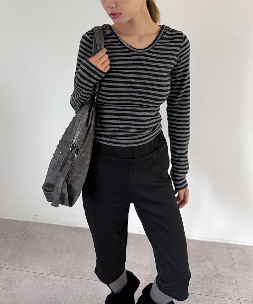 4INT.（フォイント）の「ボーダー ロングスリーブ フード付き ニット トップス（Tシャツ/カットソー・レディース・ブラック/チャコール/ブラウン・FREE）」の17枚目の写真