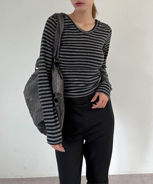 4INT.（フォイント）の「ボーダー ロングスリーブ フード付き ニット トップス（Tシャツ/カットソー・レディース・ブラック/チャコール/ブラウン・FREE）」の5枚目の写真