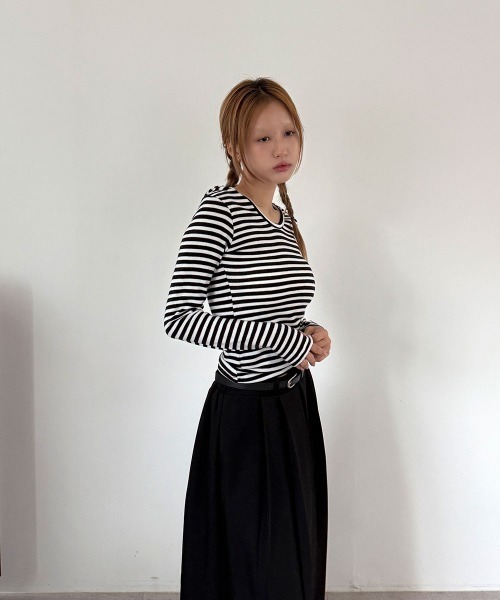 4INT.（フォイント）の「ボーダー ロングスリーブ フード付き ニット トップス（Tシャツ/カットソー・レディース・ブラック/チャコール/ブラウン・FREE）」の14枚目の写真