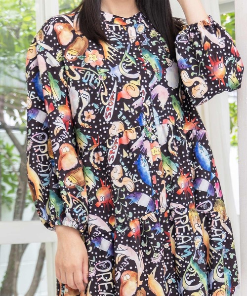 ScoLar（スカラー）の「153650：音楽orPOP柄ワンピース（ワンピース・レディース・ブラック/グリーン・M）」の3枚目の写真