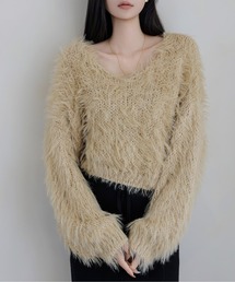 ふんわりシャギーニットクロップド丈トップス