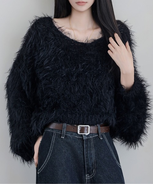 FINEnough(ファインナフ)の「ふんわりシャギーニットクロップド丈トップス(ニット/セーター・レディース・ベージュ/ホワイト/ブラック/グレー・FREE)」の11枚目の写真