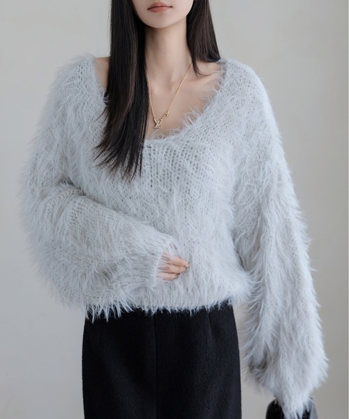 FINEnough(ファインナフ)の「ふんわりシャギーニットクロップド丈トップス(ニット/セーター・レディース・ベージュ/ホワイト/ブラック/グレー・FREE)」の16枚目の写真