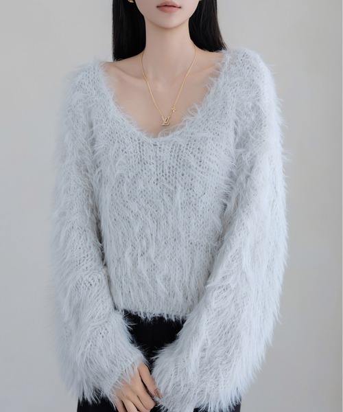 FINEnough(ファインナフ)の「ふんわりシャギーニットクロップド丈トップス(ニット/セーター・レディース・ベージュ/ホワイト/ブラック/グレー・FREE)」の17枚目の写真