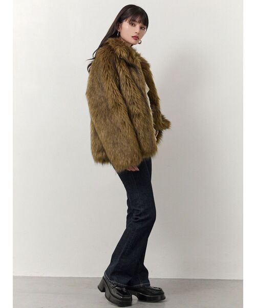 MURUA（ムルーア）の「フェイクファーラインジャガードコート（ステンカラーコート・レディース・その他/グレー/ブラウン・FREE）」の14枚目の写真