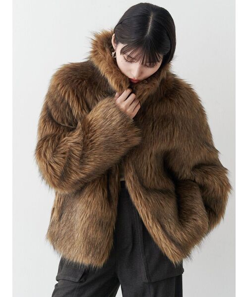 セール】フェイクファーラインジャガードコート（ステンカラーコート